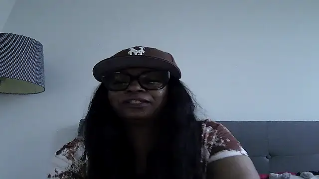 Watch MSweetLindaParks live on EroticFlix - High definition streams