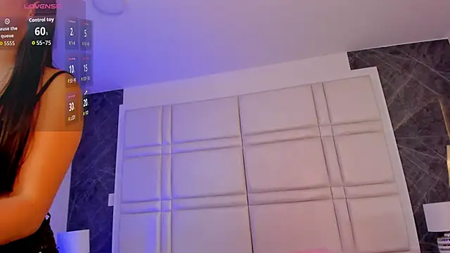 zoe_linss webcam