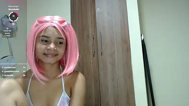 liz7skinny live cam on StripChat