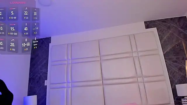 zoe_linss webcam
