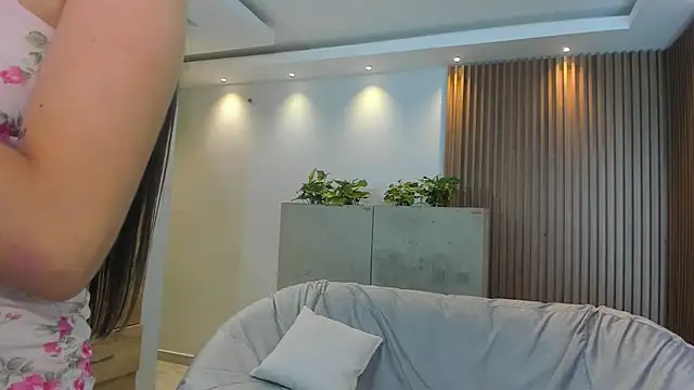 Annevelour_hot