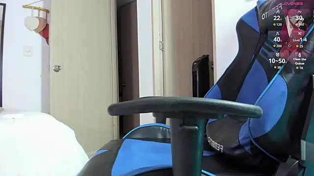 mateoleonee webcam