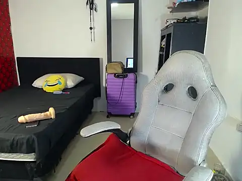 wicked_orange webcam
