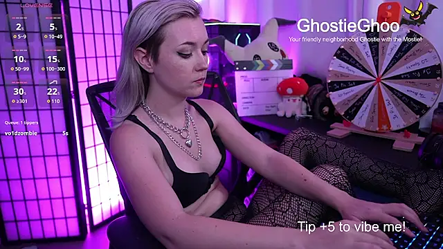 GhostieGhoo webcam