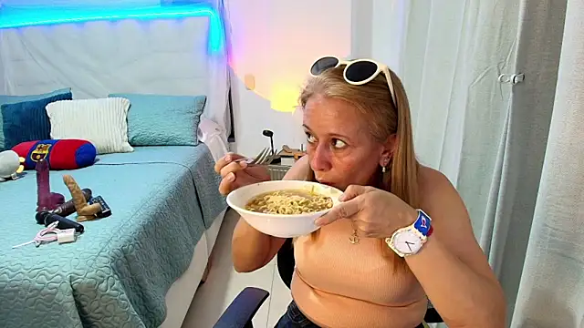 Watch Naty_Stone live on EroticFlix - High definition streams