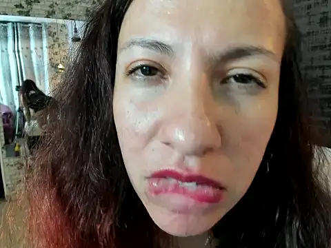 Karina-Coral webcam