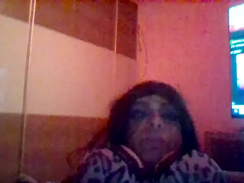 qwer1234 webcam