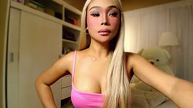 venusangelic live cam on StripChat