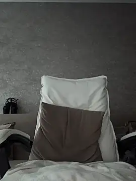 LillySquirtShot webcam