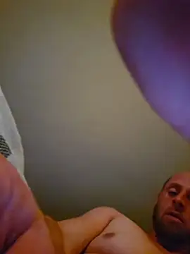 DearRusting live cam on StripChat