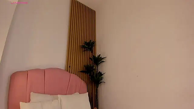 Mara_Betancurt webcam