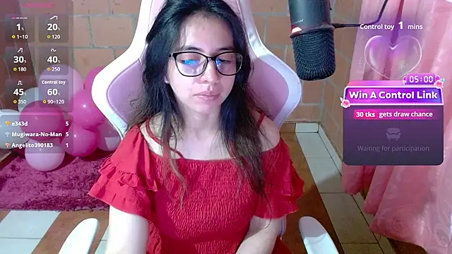 maggie_fox3 - Maggie_Fox3's free webcam - UK Sex Cams