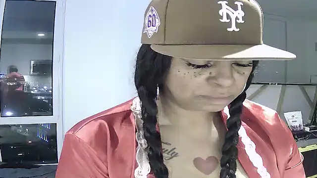 MSweetLindaParks webcam