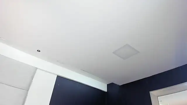 LolaGray__ webcam