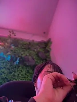 Sasha-firee webcam