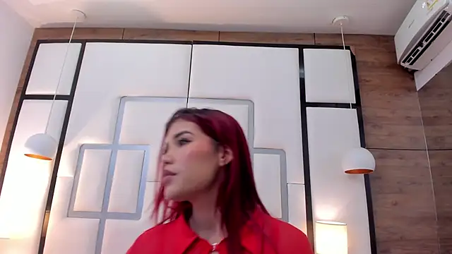 Watch KaseyRosse live on EroticFlix - High definition streams