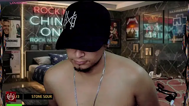 chino_roz webcam