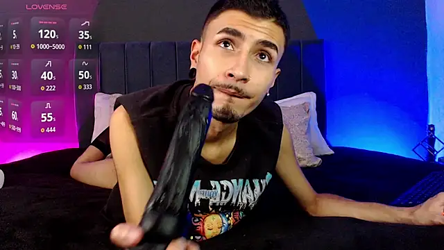 Toyboy_richard webcam