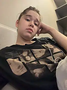 HornyGirlH