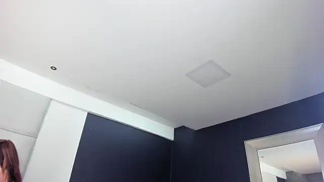 LolaGray__ webcam