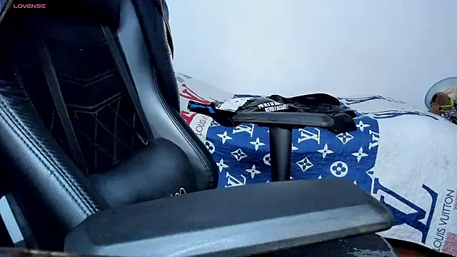 Tommy_Bred webcam