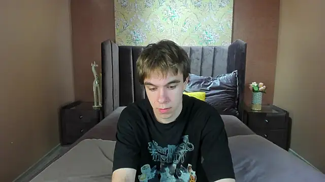 davebevy (M twink) - FLASH ASS