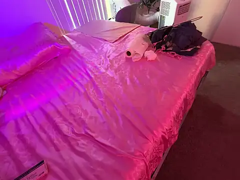 Onlypawzz webcam