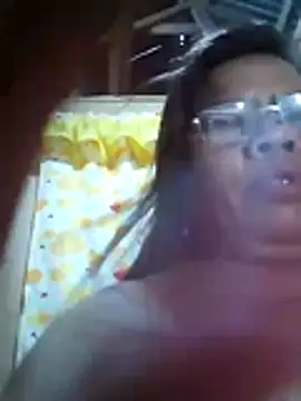 Huge_mama69 webcam
