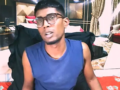 IndianThuggin webcam