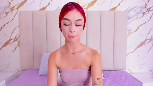 _bella_rossee_ webcam