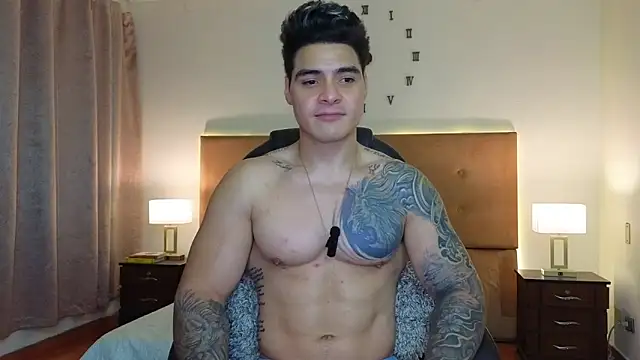 Steven_Velez