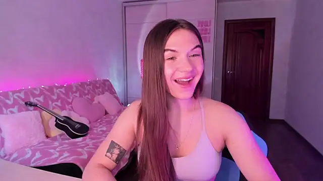 luna_lust_212 webcam
