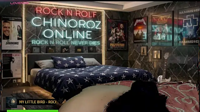 chino_roz webcam