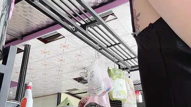 LinhChi_9x webcam