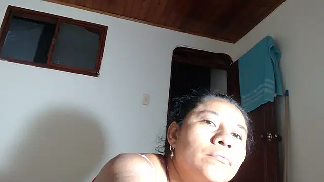 adrixxx38 webcam