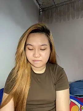 Almira6868 webcam