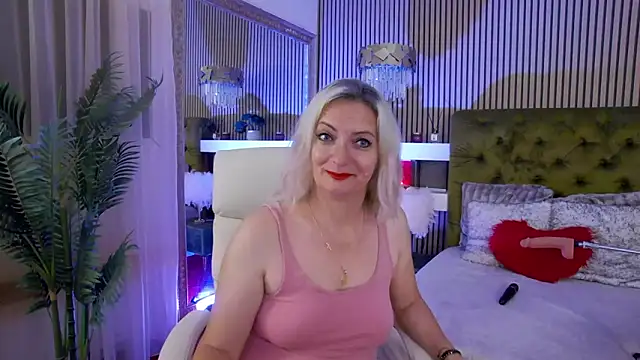 LadyTouch webcam