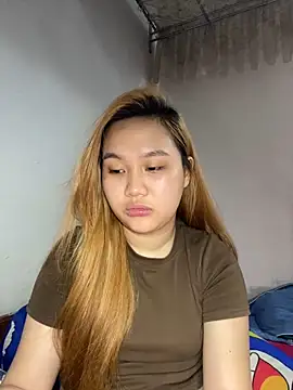 Almira6868 webcam