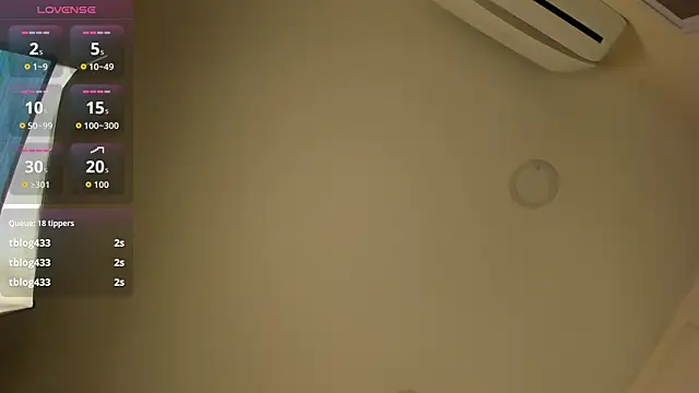 MayaLee_ webcam