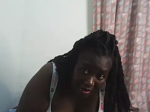 yummyqueen254 webcam