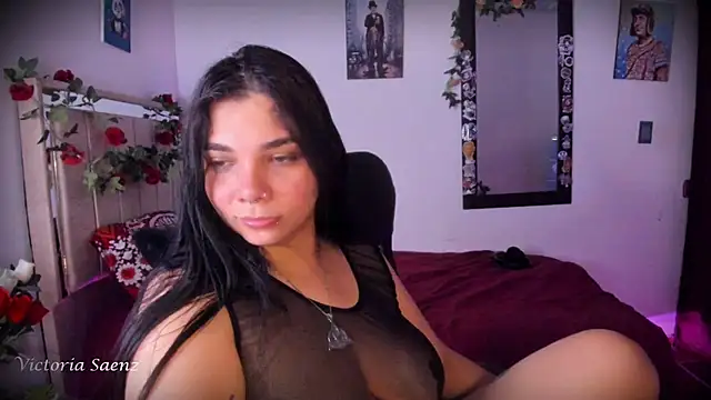 victoriaasaenz_ webcam