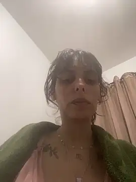 Sarah-safada webcam