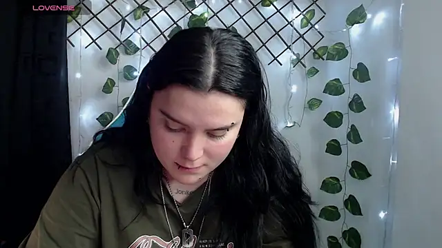nika_1_ - Nika_1_'s free webcam - UK Sex Cams