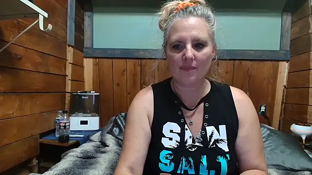 lisaxlovexxx webcam