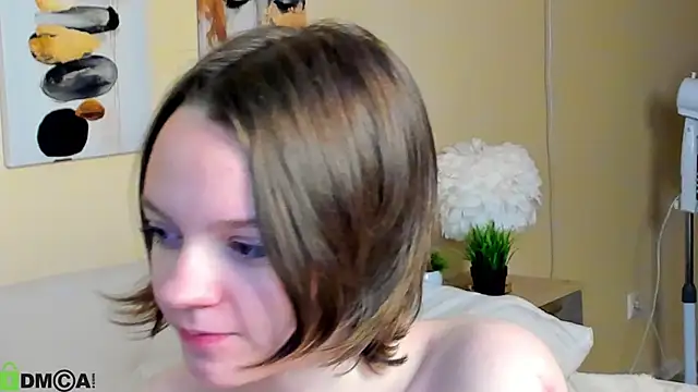 Olivia_Riesz webcam