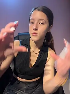 ally_sunnn (F young) - doggy style 5 min+ doble shot