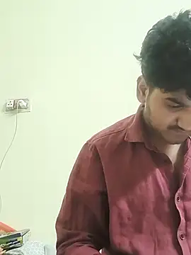 brownhydboi_afterdark's live room
