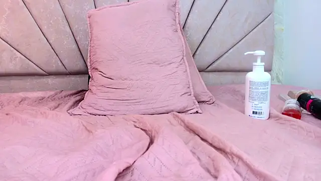 ariana_florez_'s live room