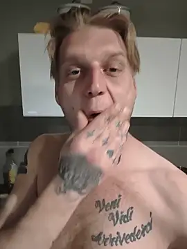 Dutch_Viking2222 webcam