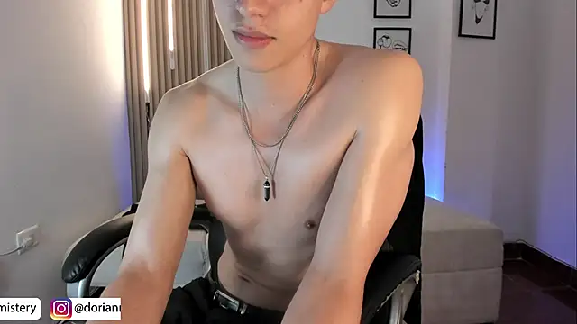 Dorianmistery2322_ webcam